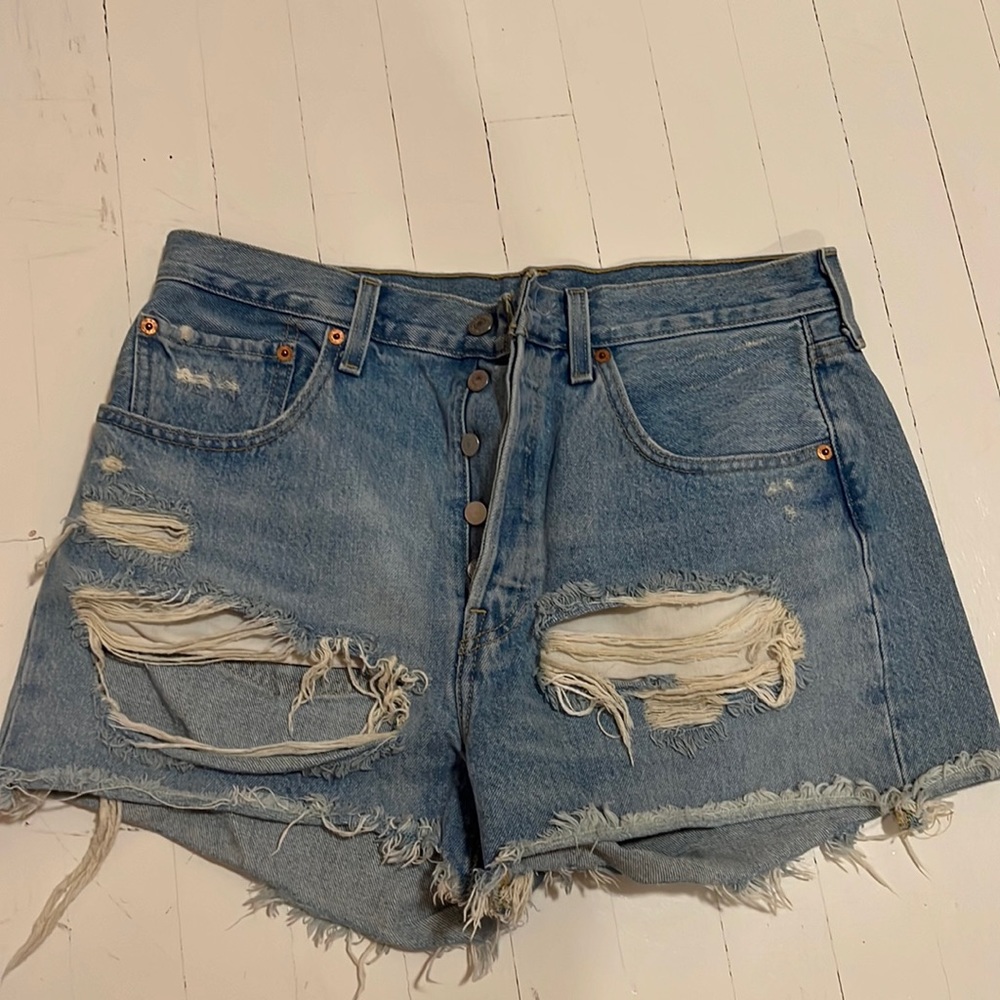 Levi’s 501 ripped cutoffs size 30